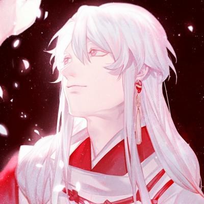 《丧尸围城4》弗兰克变身生化3吉尔 抹胸短裙贼性感